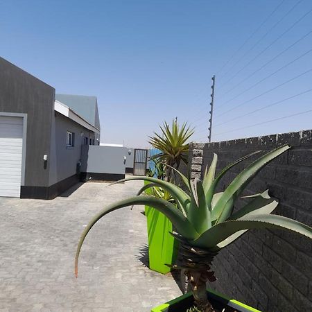 Kelpmeeu Self- Catering Apartments Swakopmund Exteriör bild