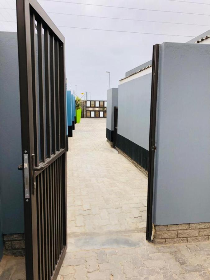 Kelpmeeu Self- Catering Apartments Swakopmund Exteriör bild